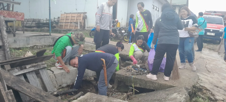 Wujudkan Lingkungan Asri, Pemkab Bartim Gelar Kerja Bakti