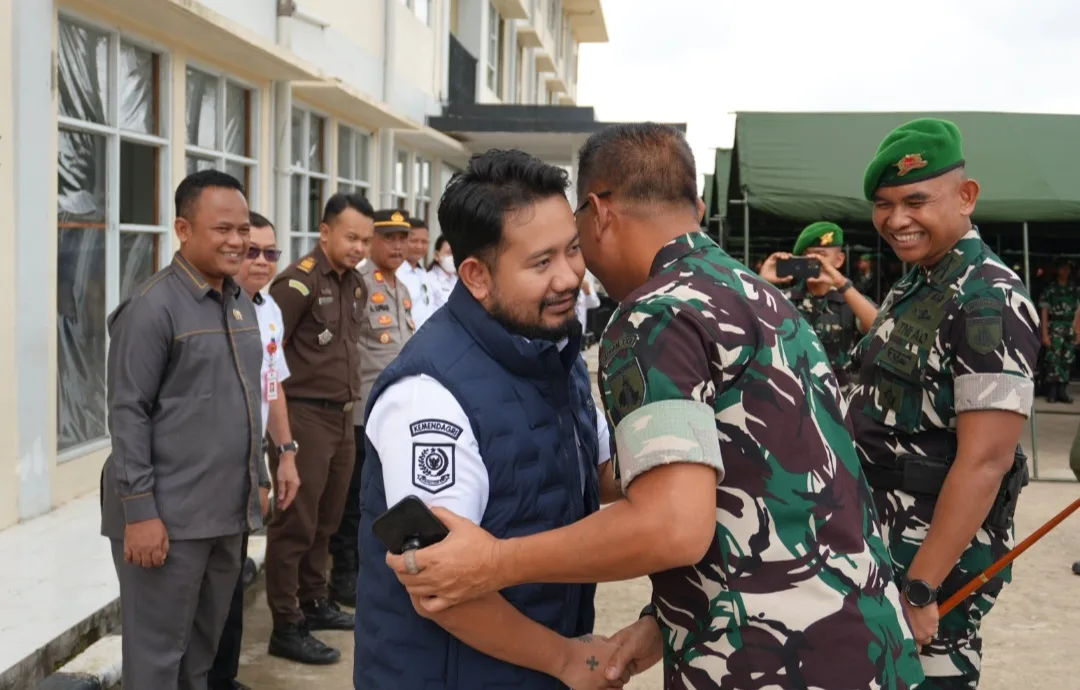 Kunjungi Bartim IRDAM, Perkuat Sinergi TNI–Daerah di Yonif 924/Uria Mapas