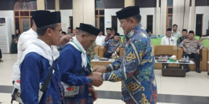 Bupati Barito Timur Lepas Keberangkatan 103 Calon Haji