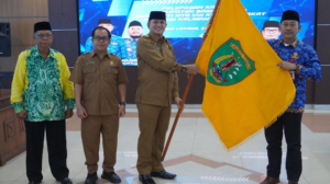 Bupati Barito Timur Lepas Kafilah MTQ VIII KORPRI Kalteng