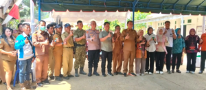 Bupati Barito Timur Tinjau Persiapan Peresmian Listrik Desa Muara Awang oleh Presiden RI