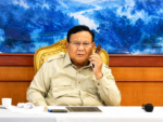 Dari Kalbar, Prabowo Langsung Pimpin Rapat Karhutla di Palangka Raya