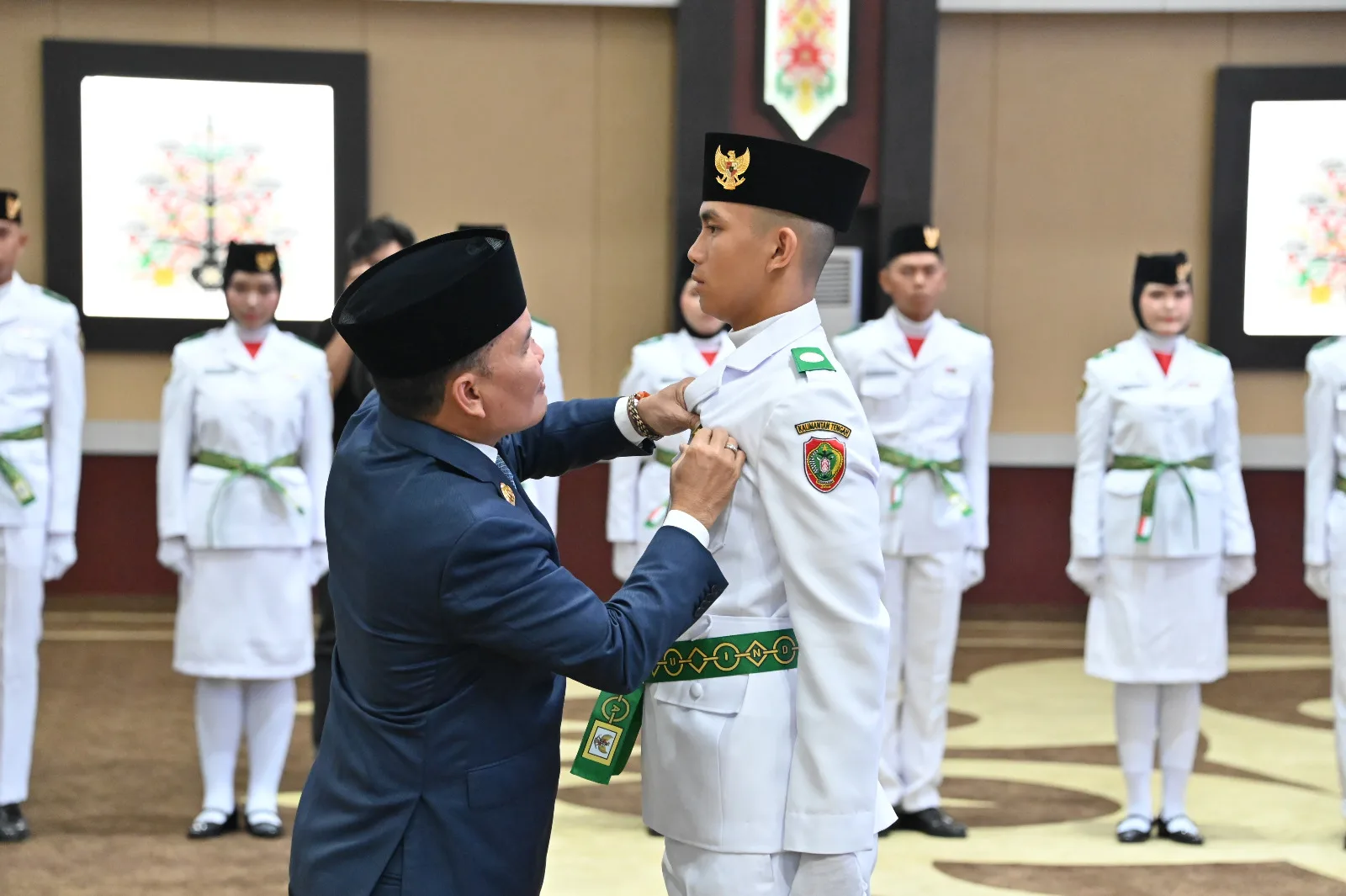 Gubernur Kalteng Kukuhkan 54 Paskibraka, Siap Bertugas pada 17 Agustus 2026